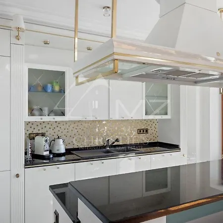 Luxury With Sea View On The First Line Promenade Des