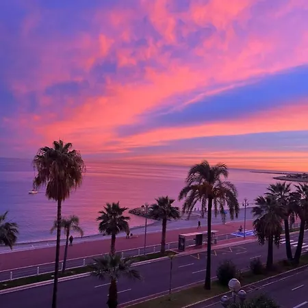 Luxury With Sea View On The First Line Promenade Des *